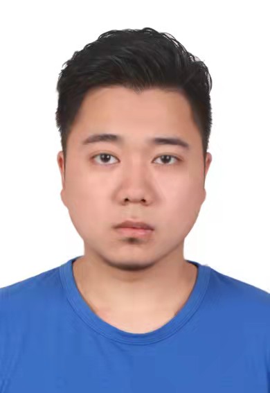 冉坤霖钢琴.jpg